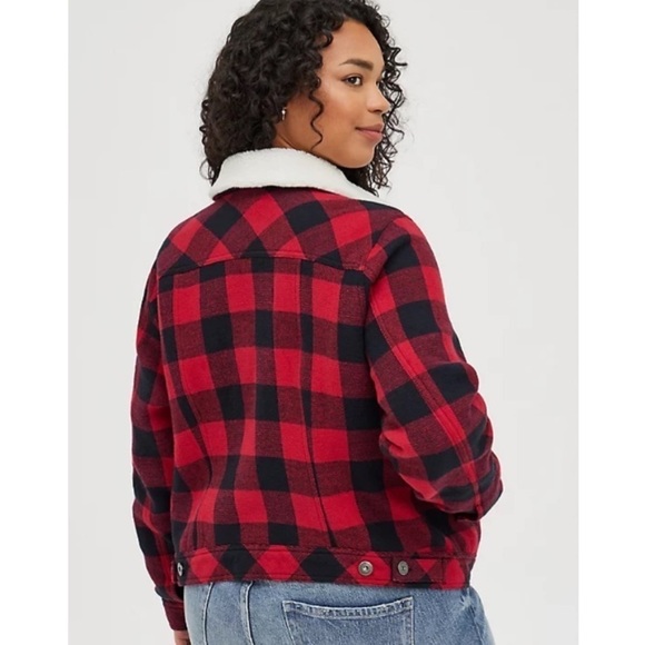 NWT Torrid Trucker Jacket In Red Black Buffalo Check Plaid - Picture 6 of 10